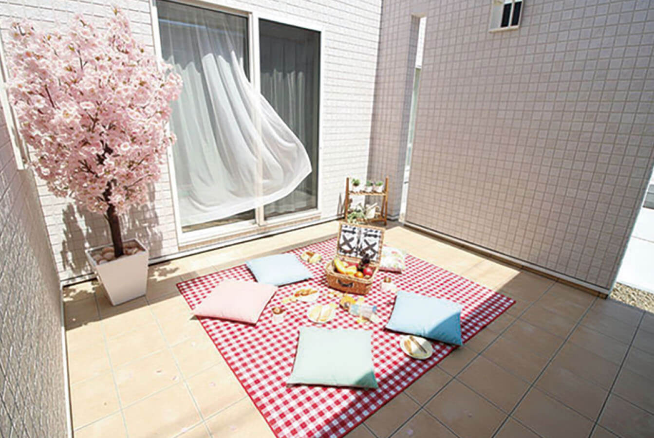 壁厚を活かした「埋め込み収納」！